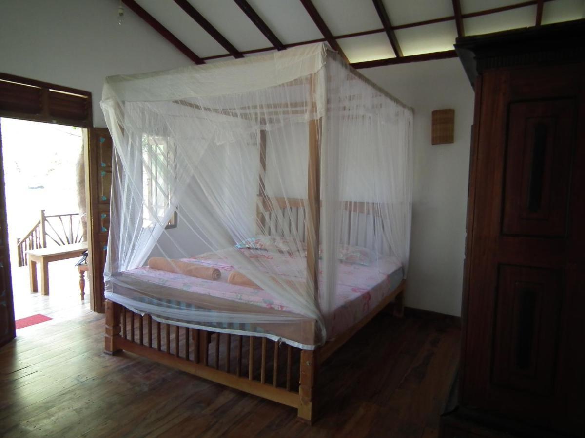 Coconut Island Villa Tangalle Exterior photo