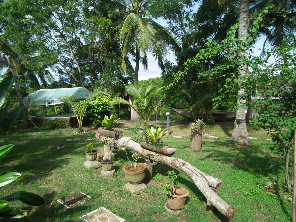 Coconut Island Villa Tangalle Exterior photo